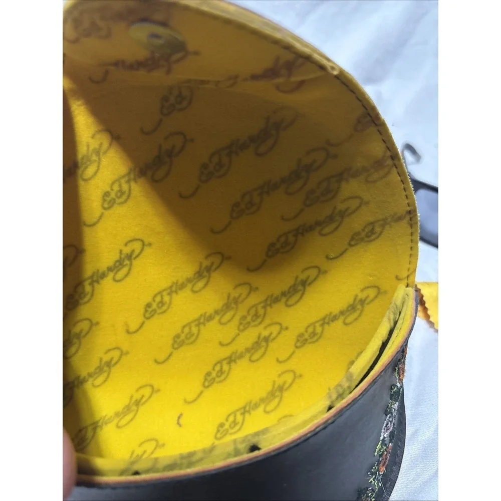 Ed Hardy ed hardy